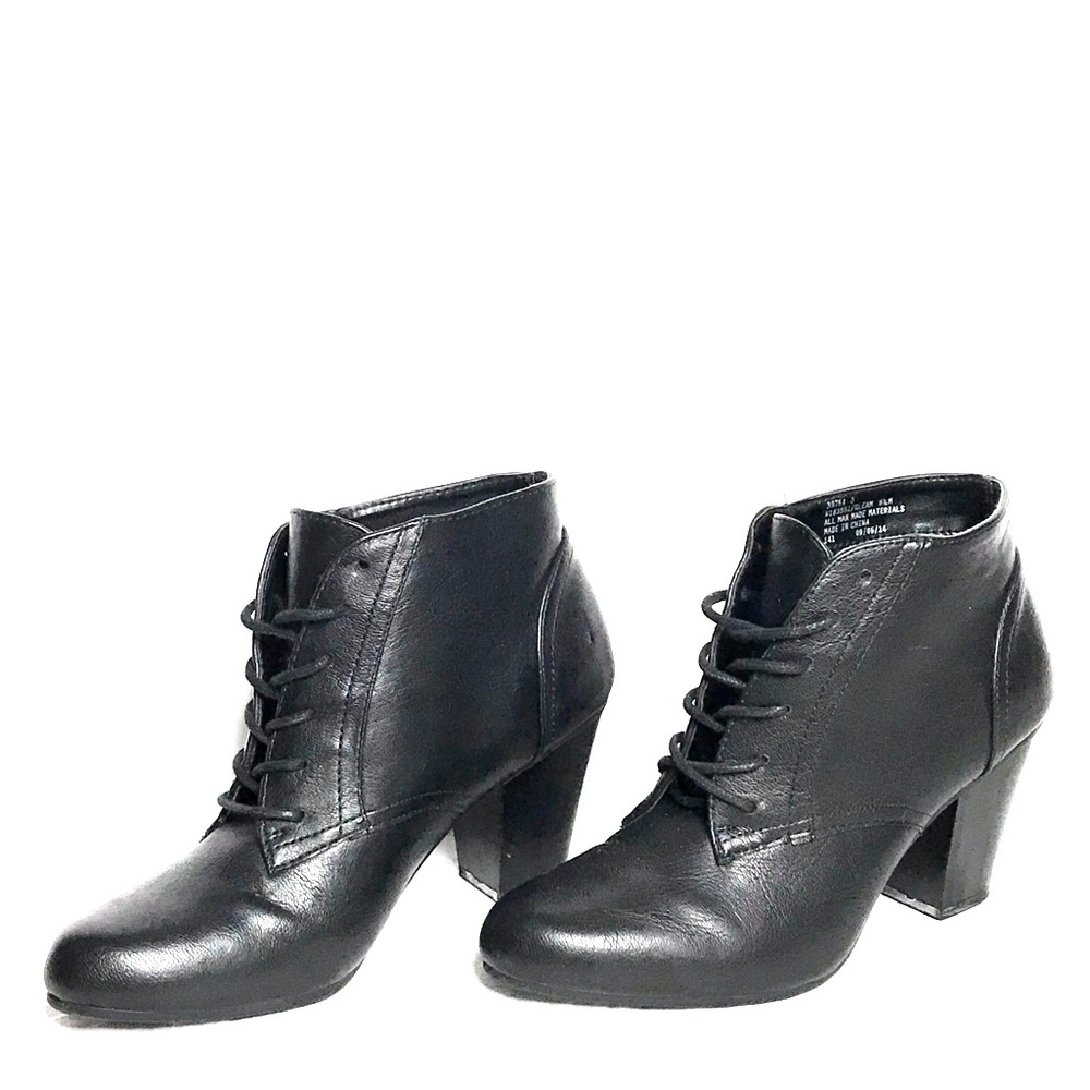 White Mountain Gleam Lace Heel Booties Black 6.5